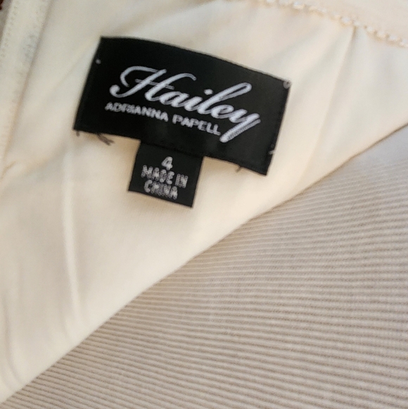 Hailey For Adrianna Papell Cream and Gold Strapless Formal Dress Size 4 - Picture 6 of 7